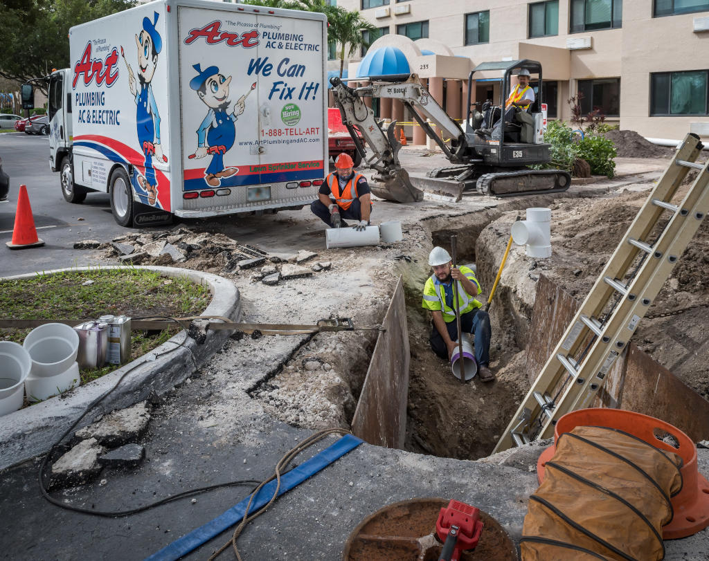 broken sewer pipe repair